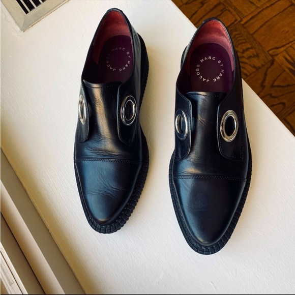 MARC JACOBS • Leather Platform Flats - Picture 2 of 13